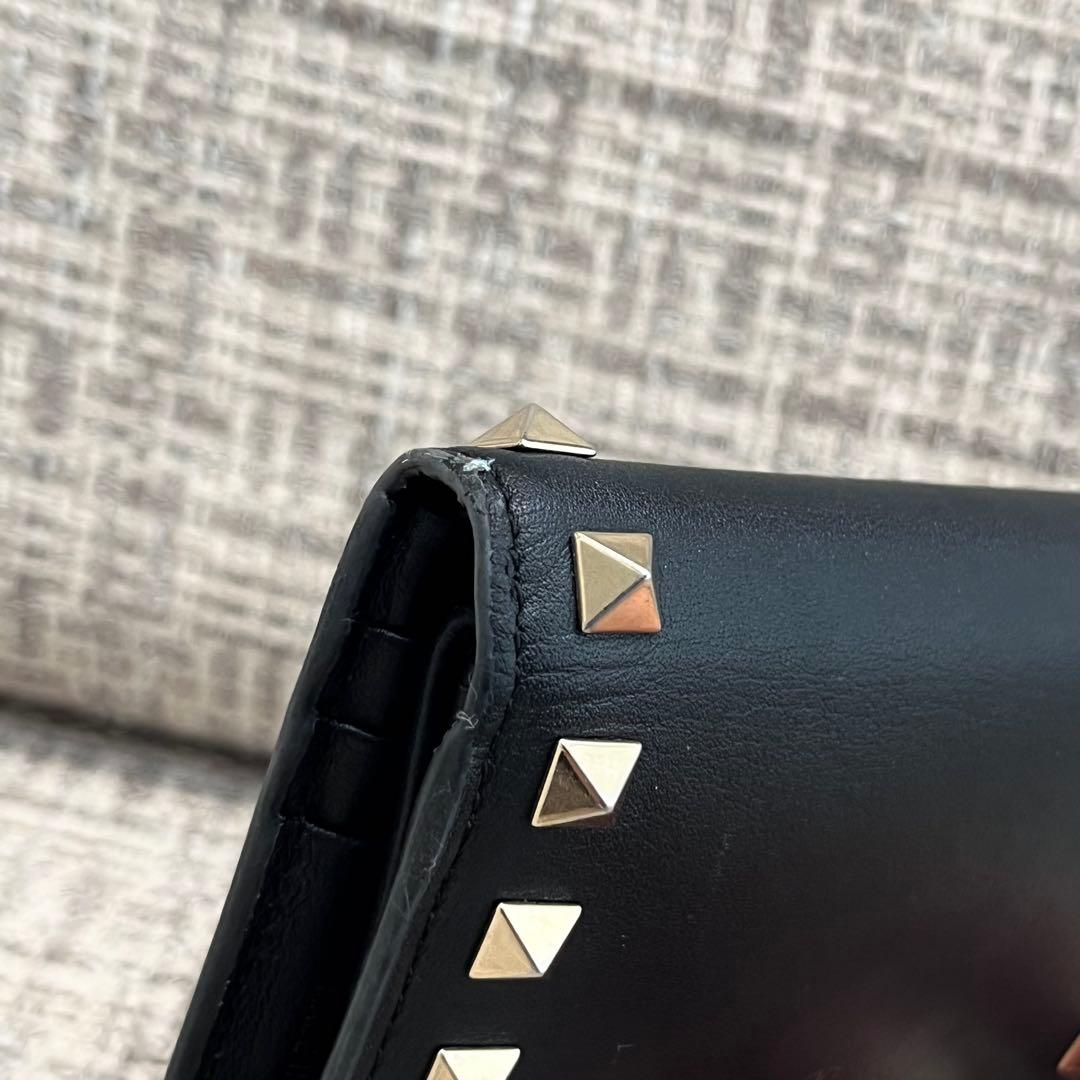 VALENTINO GARAVANI 二つ折り財布 黒 レザー