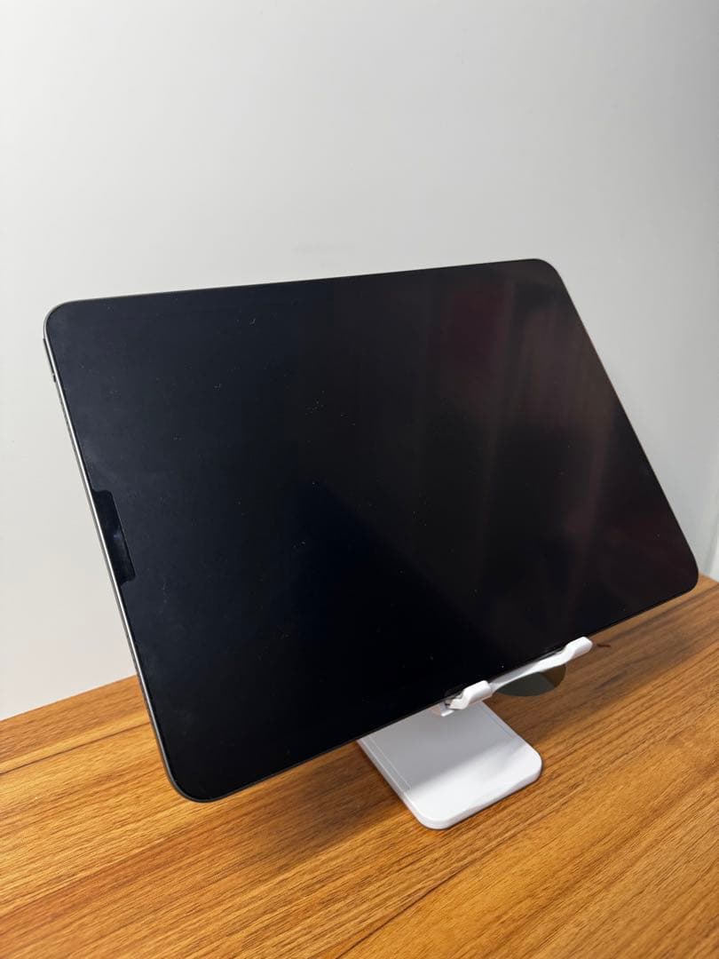 極美品　iPad Air 第5世代 256GB スペースグレイ WiFiモデル