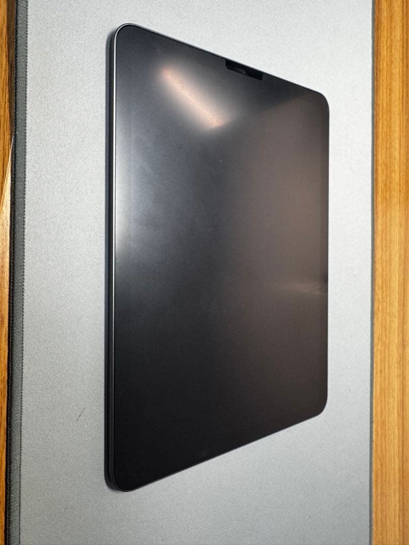 極美品　iPad Air 第5世代 256GB スペースグレイ WiFiモデル