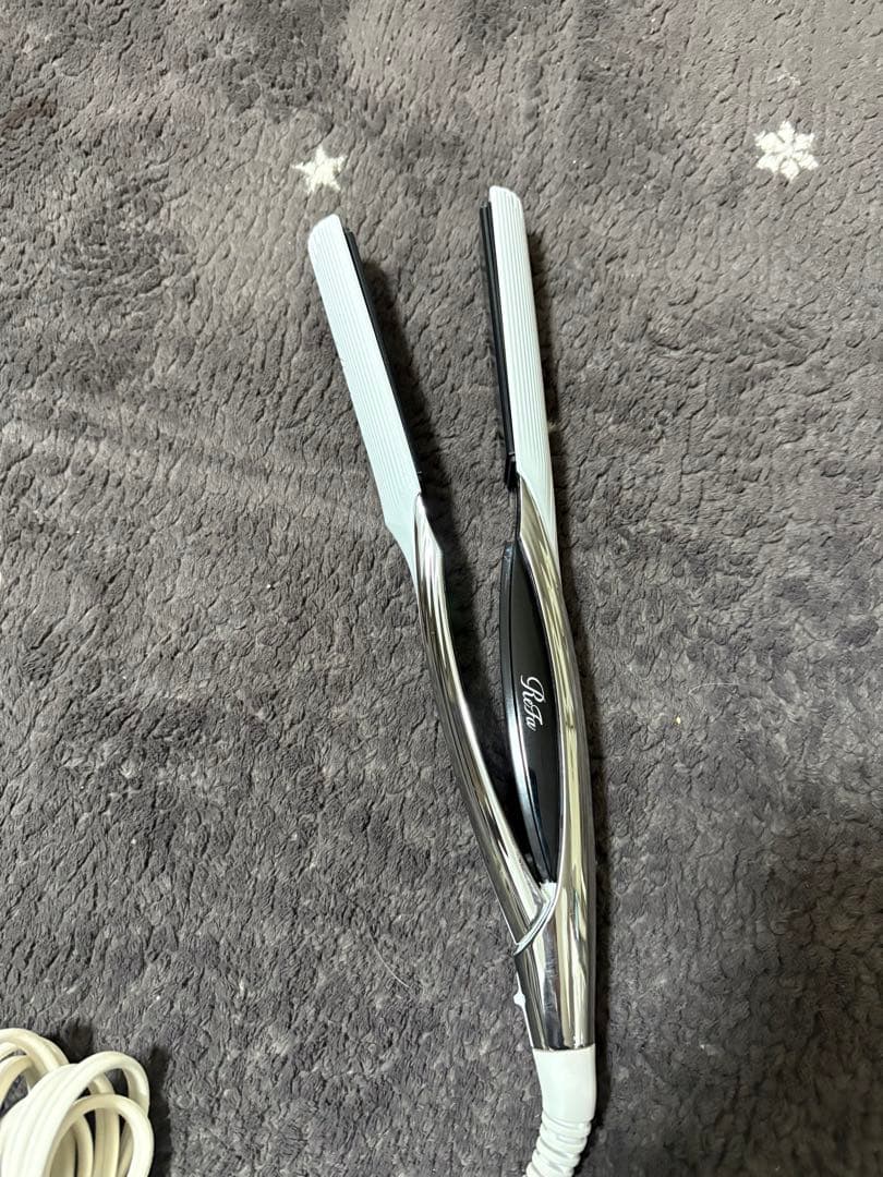 ‪*）様 Refa ストレートアイロン RE-AC02A 2022年製