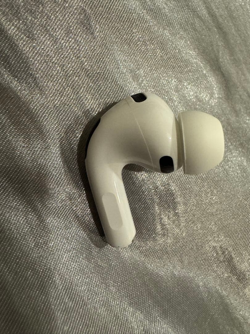 AirPods Pro ホワイト 右耳のみ
