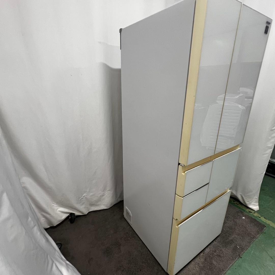 ★878　冷蔵庫　シャープ　大型　500ℓ級　大容量　白　安い　中古　設置無料