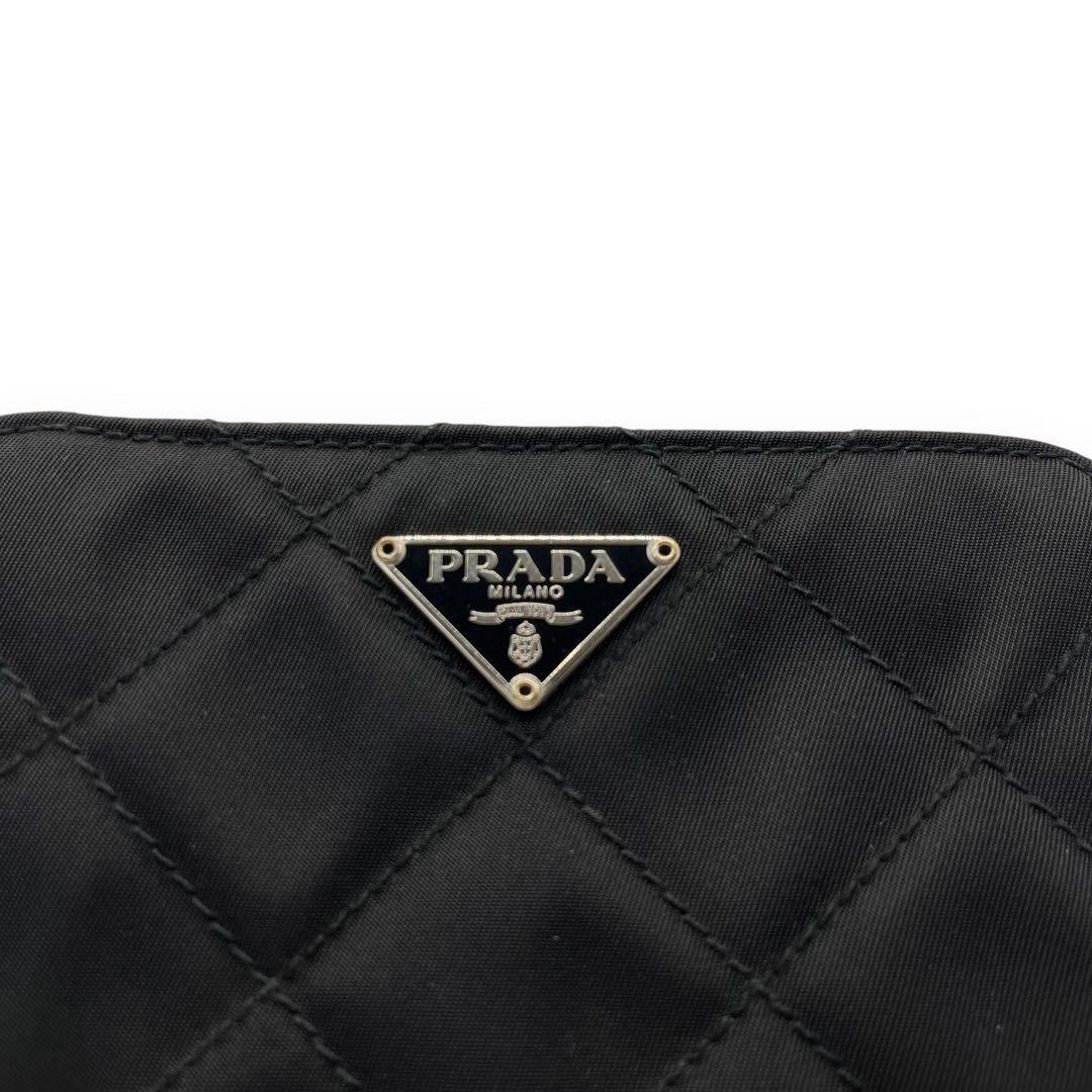 極美品■プラダ ナイロン キルティング ラウンドジップ財布 サフィアーノレザー