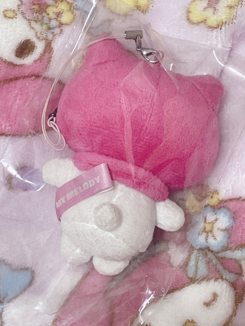 マイメロディ　キティちゃん　着ぐるみ　マスコット　ぬいぐるみ