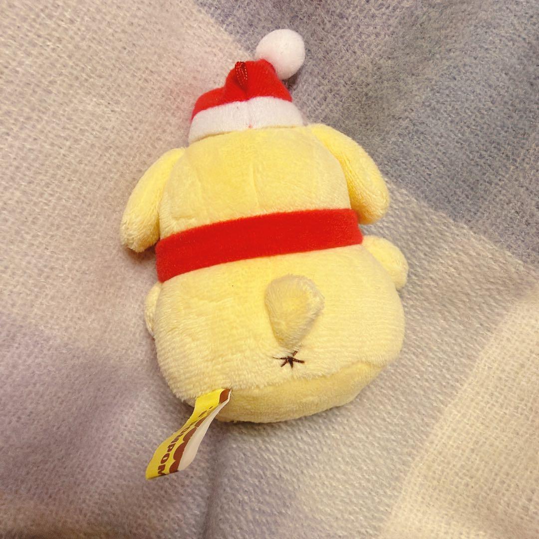 ポムポムプリンカフェ　マスコット　サンタ　マフラー