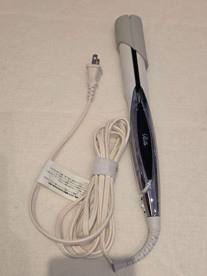 ReFa 　RE-AC02 ストレートヘアアイロン 2022