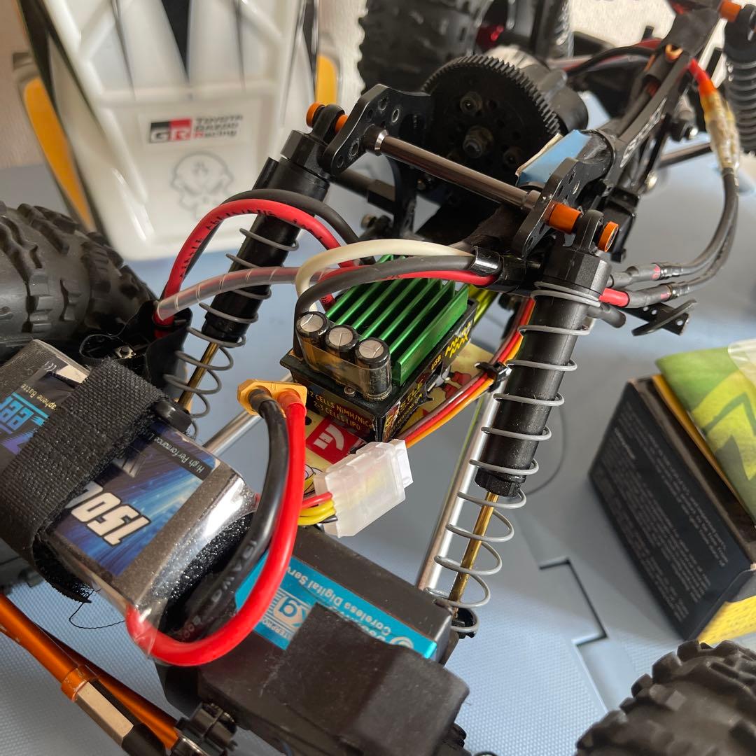 けんです。プロポ受信機なし　Axial AX10 スコーピオン