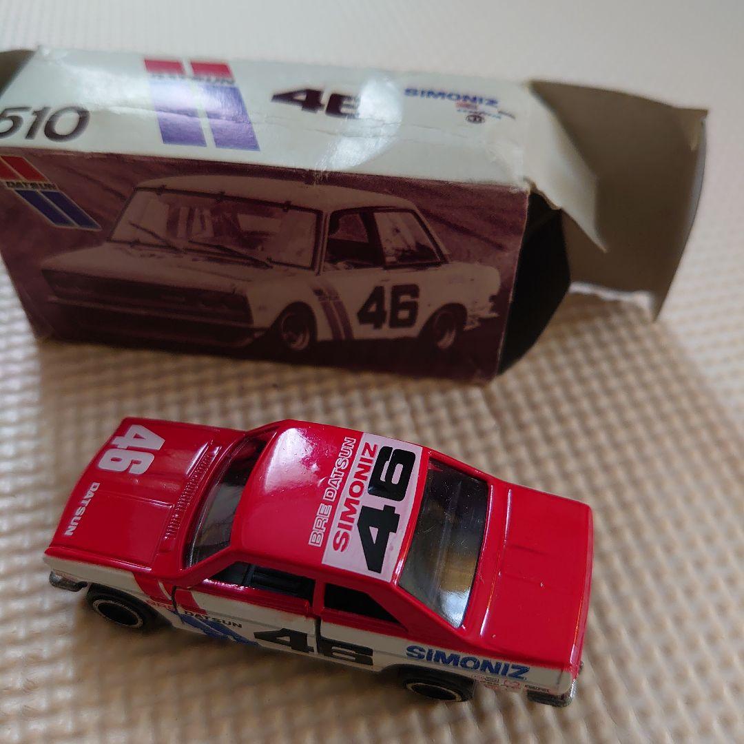 トミカ ダットサン ブルーバード