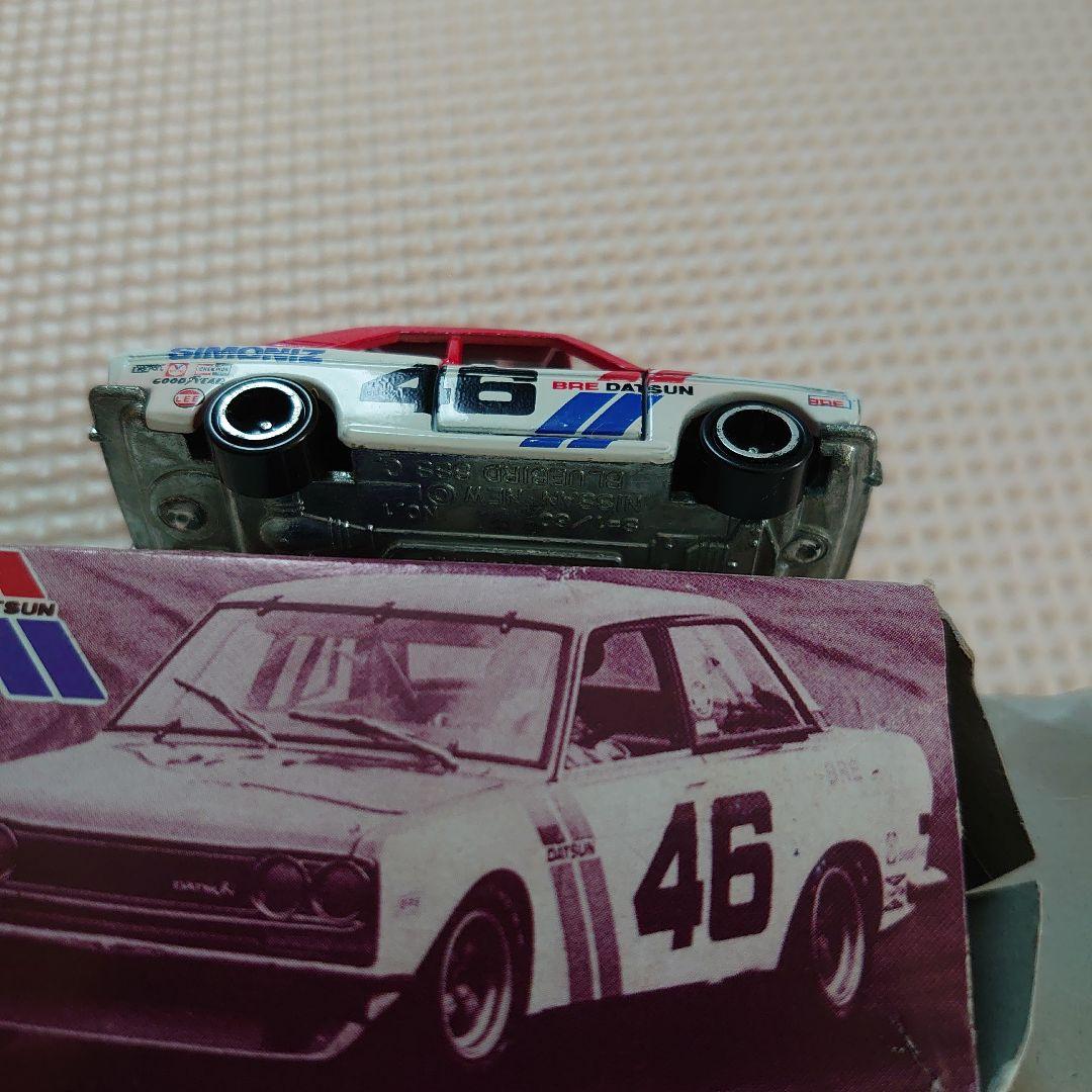 トミカ ダットサン ブルーバード