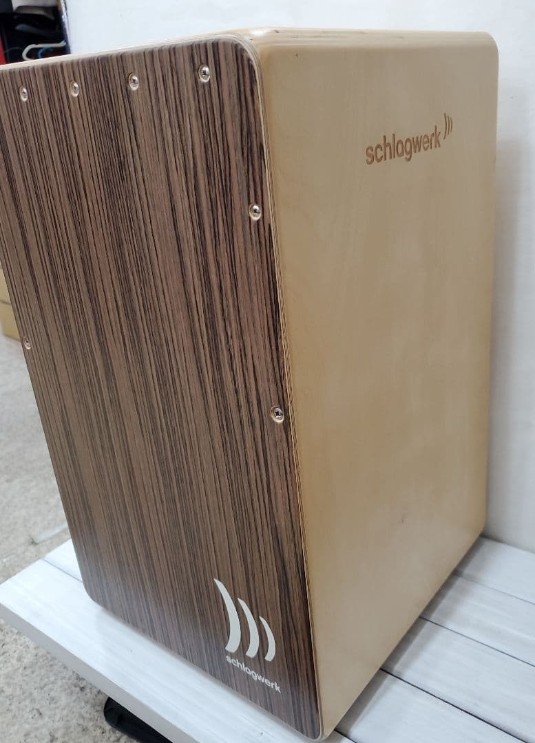 Schlogwerk シュラグヴェルク カホン　 CP150