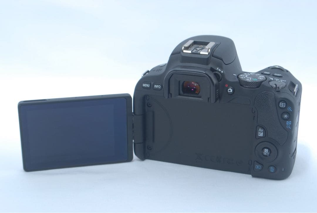 Canon EOS kiss X9 キャノン 一眼レフ 高性能 高画質 カメラ