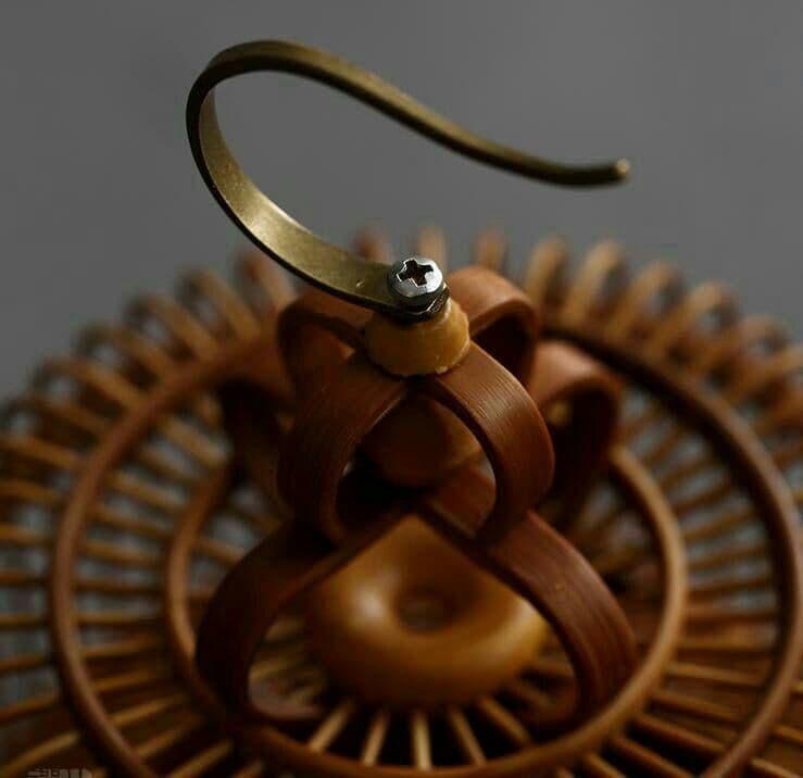 職業手作り 小型竹鳥かご. 竹かご.