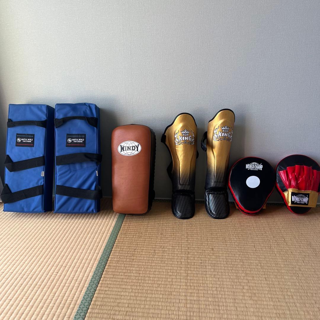 KINDY スパーリングパッド & KING フットガード セット