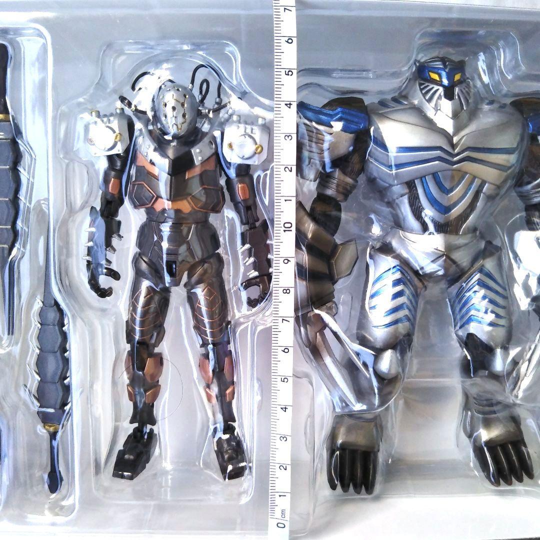 装着変身EX ミラーモンスターズ02