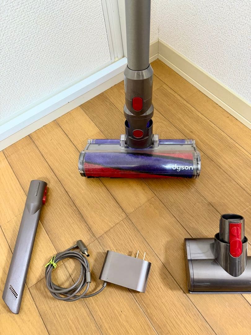 【美品】Dyson ダイソン　V8 SV25 分解洗浄済　即使用可能
