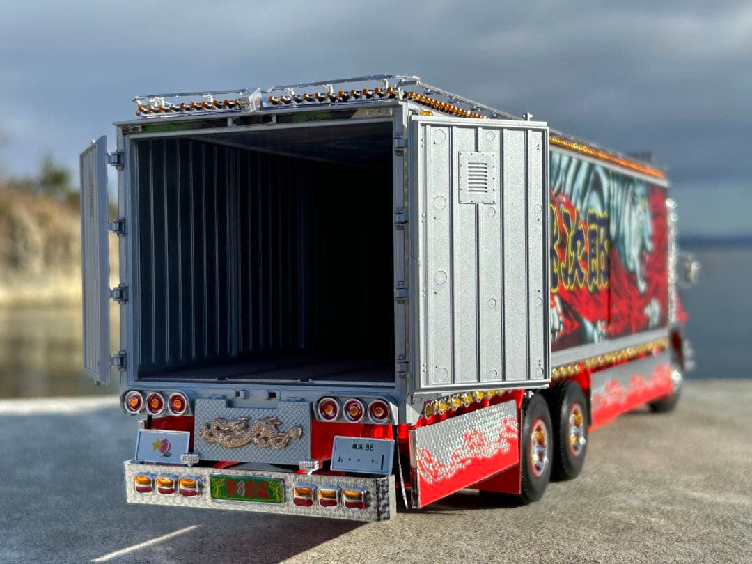 トラック野郎一番星北へ帰るアオシマ デコトラプラモデル