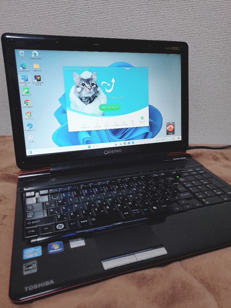 Toshiba Qosmio ノートPC Windows 11