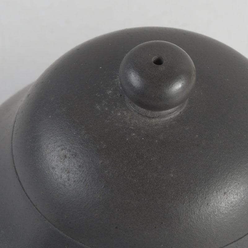 中国　紫砂　朱泥　急須　茶壷　在銘　C　9236