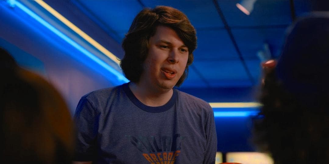 【公式】激レア ストレンジャーシングス Tシャツ