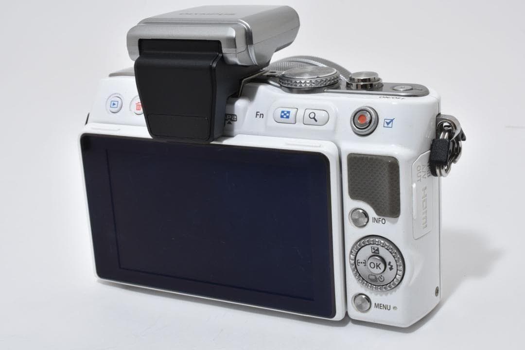 デジタルカメラ OLYMPUS PEN Lite E-PL3 M ZUIKO 14-42mm