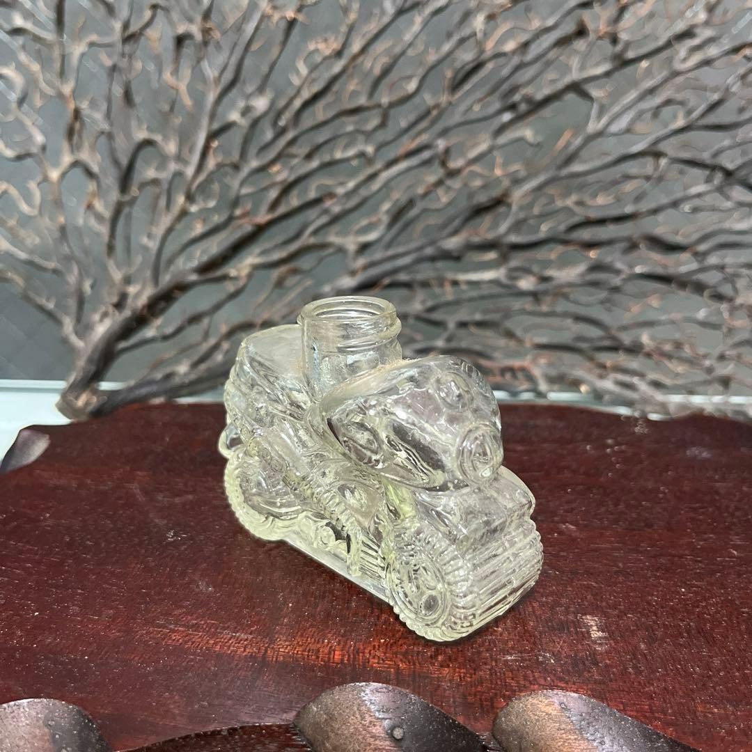 骨董　レトロガラス　時代　金平糖瓶　菓子瓶　バイク　単車　エンボス　ウラン