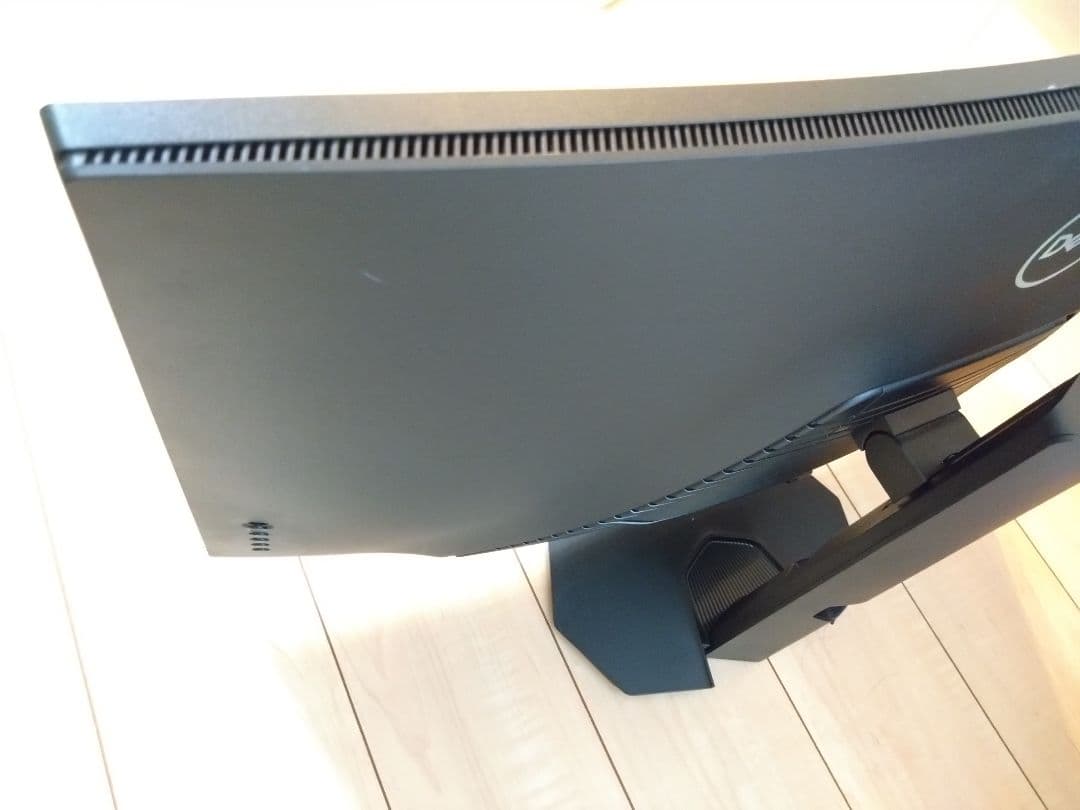 Dell S3222HG 31.5インチ 曲面 ゲーミングモニター