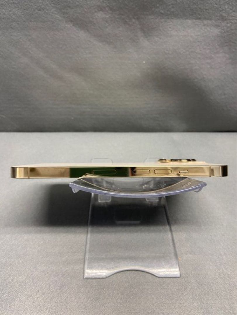 超美品　国内版　SIMフリー　iPhone13 Pro 128GB ゴールド色