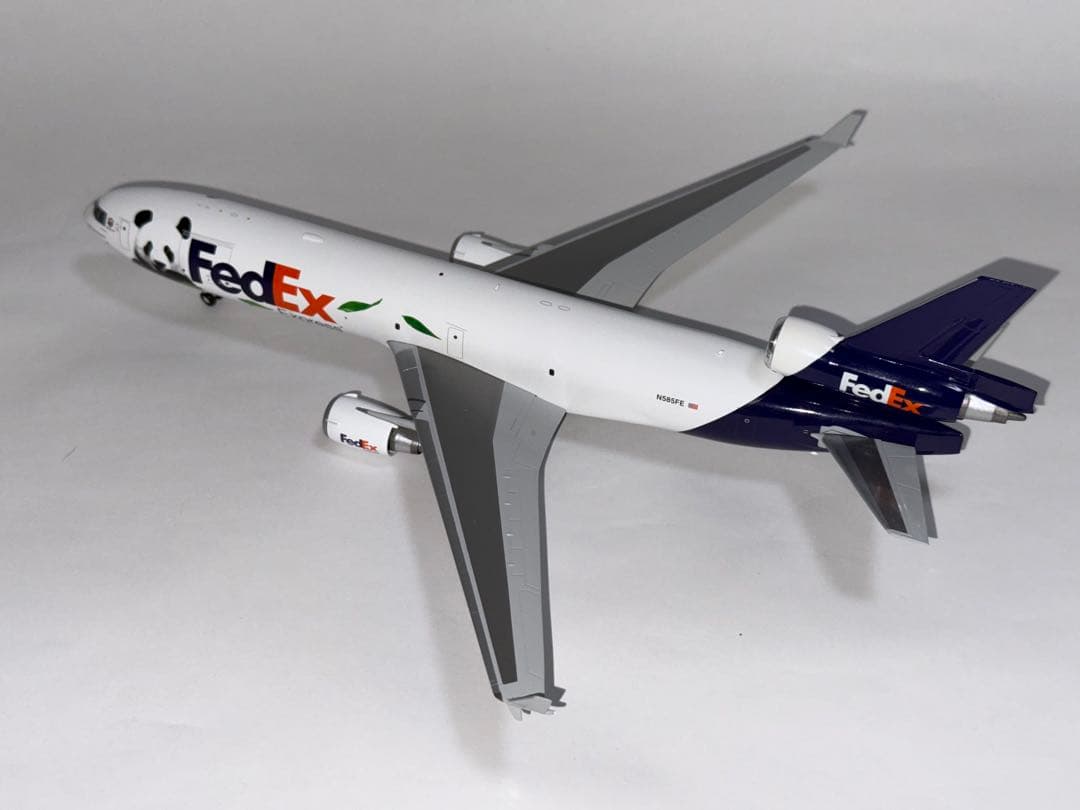 FedEx フェデックス MD-11 1/200