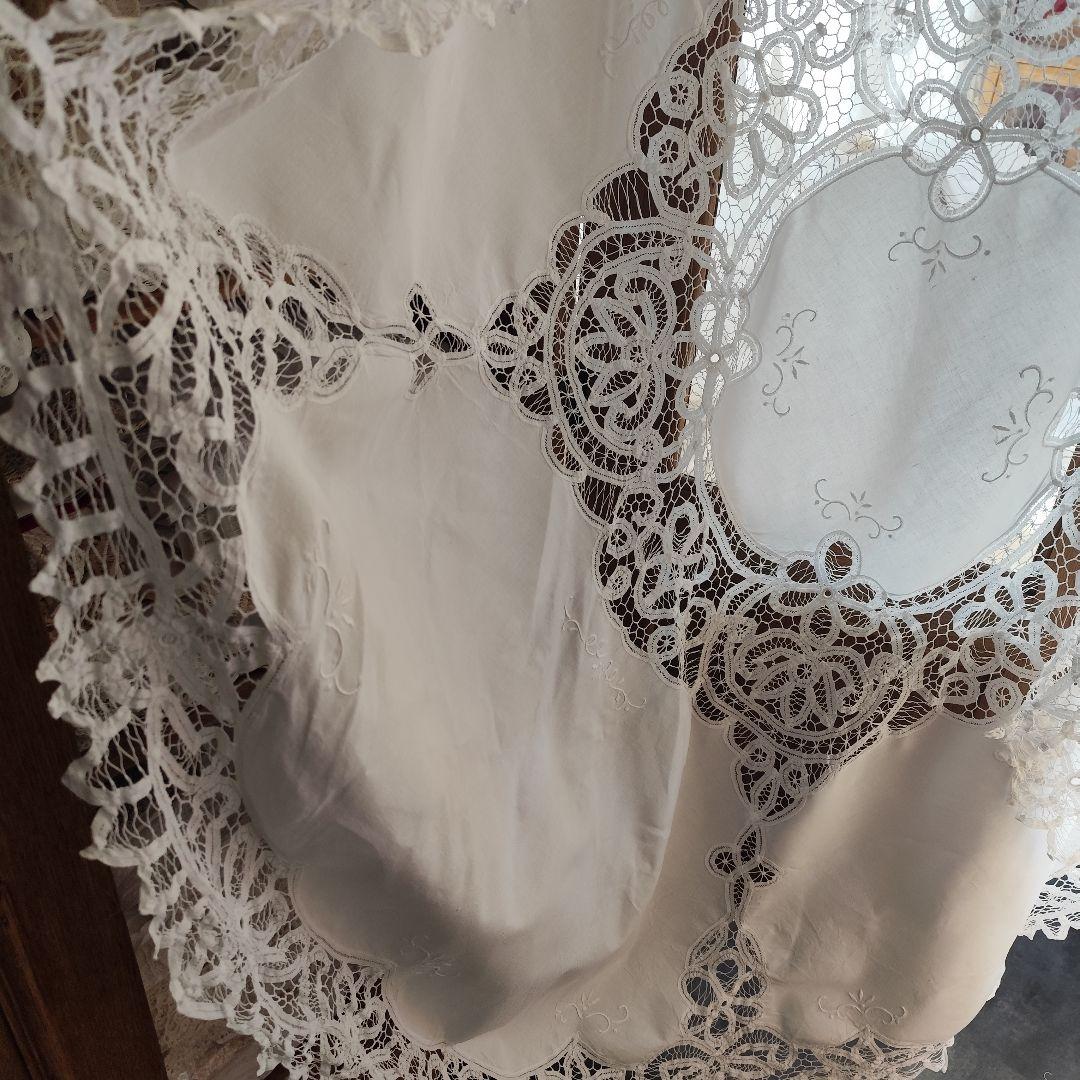 ヴィンテージバテンレース　白糸　円形クロス