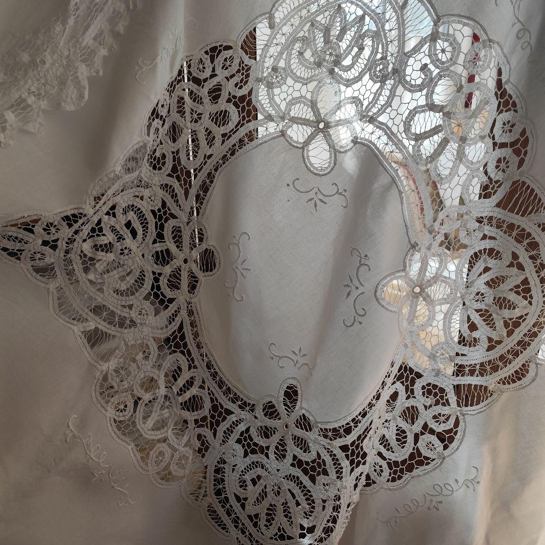 ヴィンテージバテンレース　白糸　円形クロス