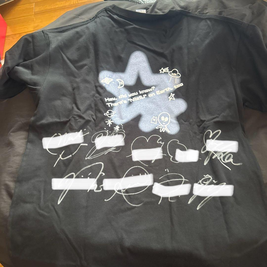 NiziU メンバー直筆サイン入りTシャツ