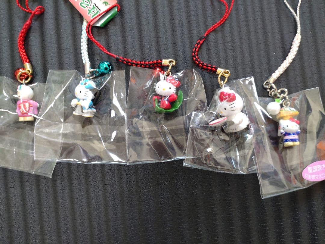 ハローキティストラップ 50個セット(おまけ①おまけ②付き)