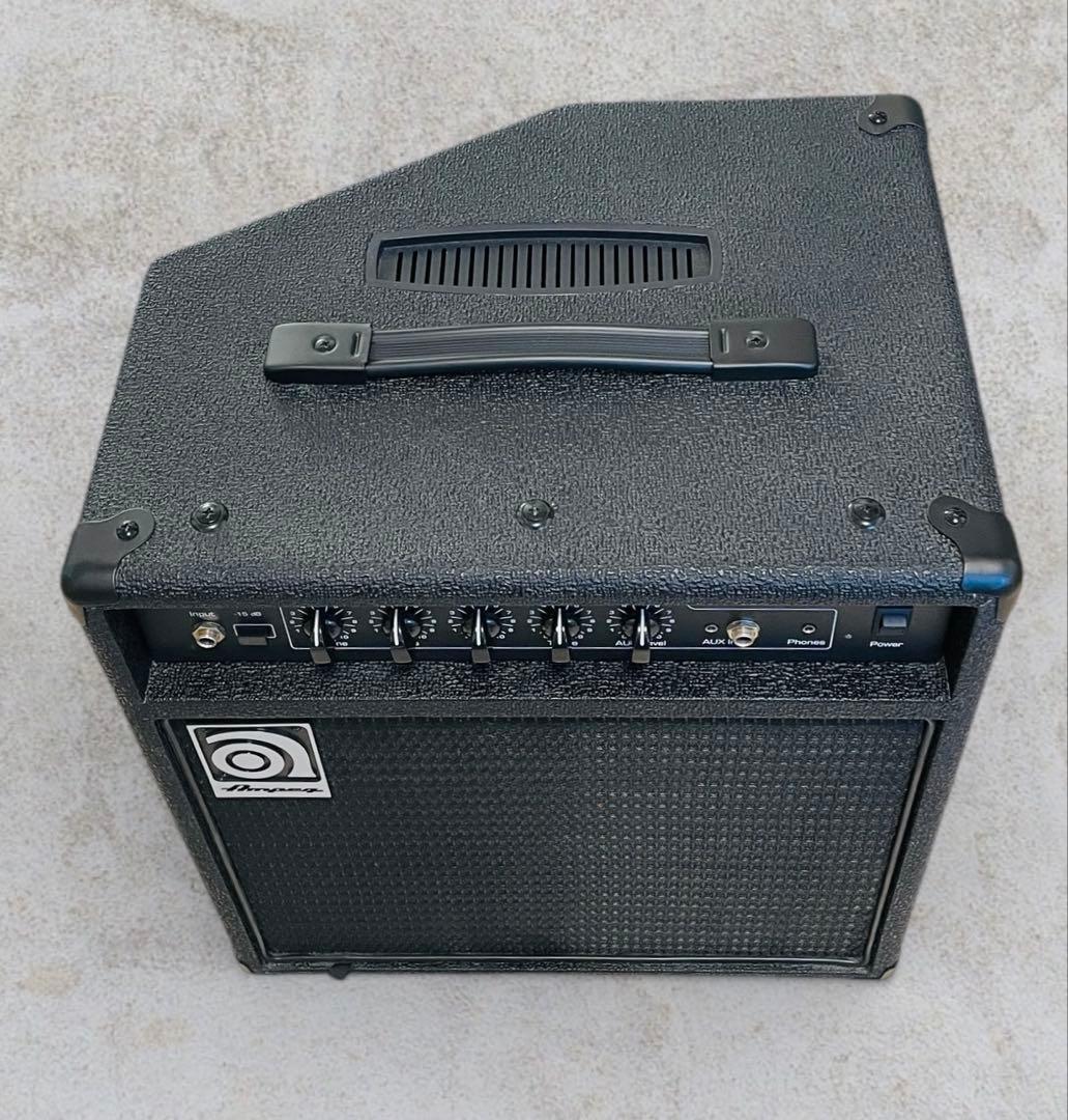 （美品）AMPEG BA-108 V2 ベースアンプ