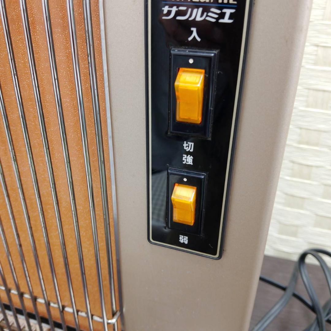 ◇サンルミエ　エクセラ5 　遠赤外線暖房器