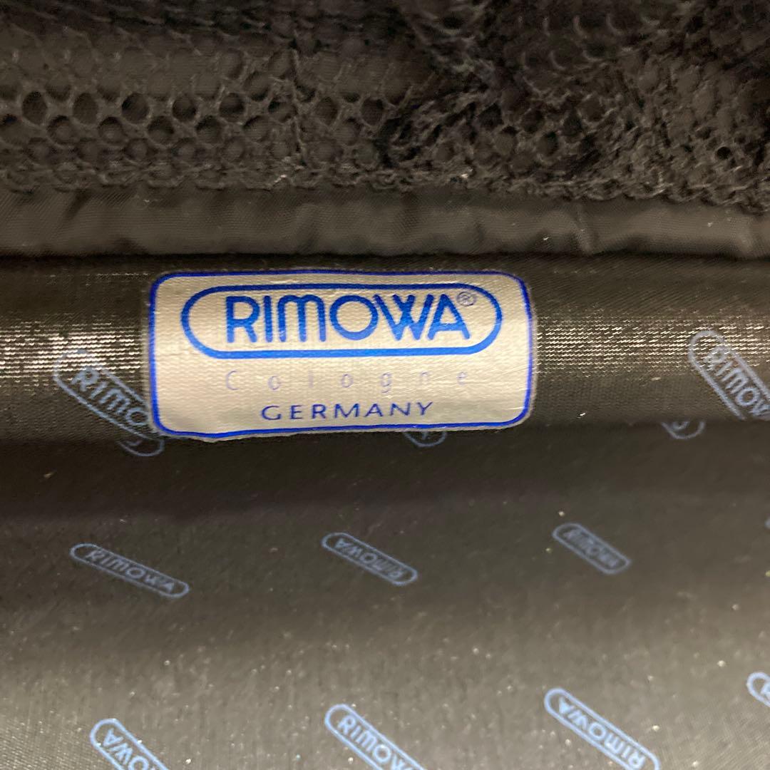 極美品 リモワ アタッシュケース リンボ 紺 ポリカーボネート 19L ビジネス