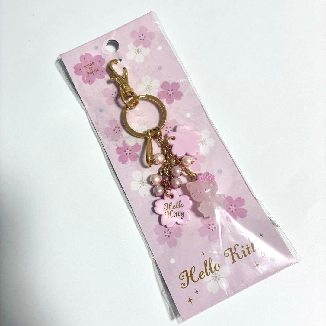 希少レア❣️Hello Kitty桜の花付きストラップ キーホルダー キティちゃん