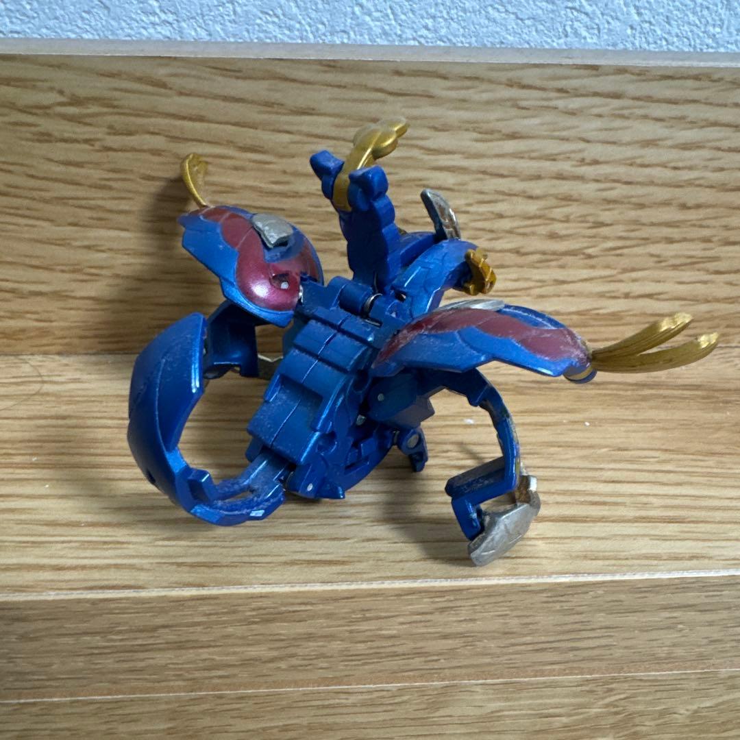 爆テク爆丸　全ムニキス、瞬ガリュウ、轟ホルス　セット