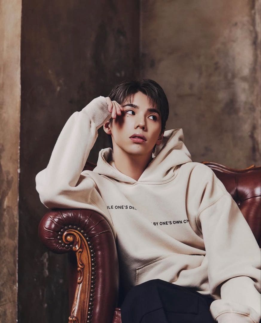 ☆セールRULE THE FATE 裏起毛ダメージ加工フーディー ベージュ