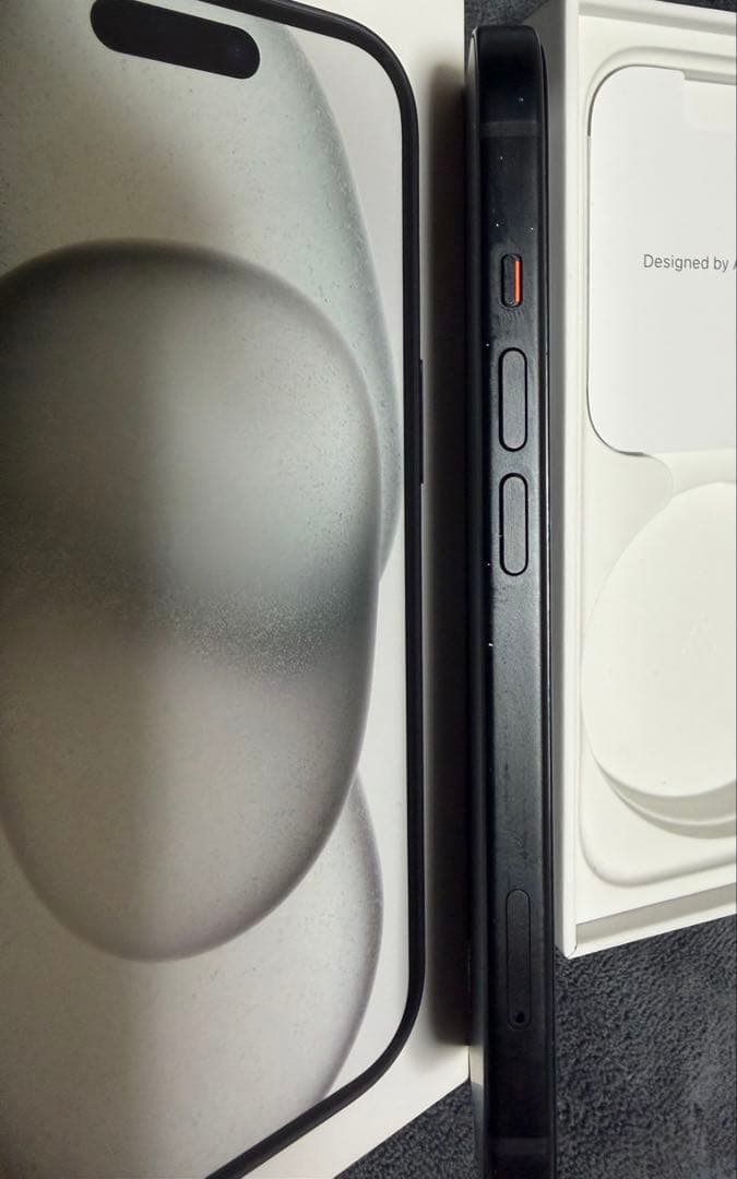 た*き様 Apple iPhone 15 256GB SIMフリー