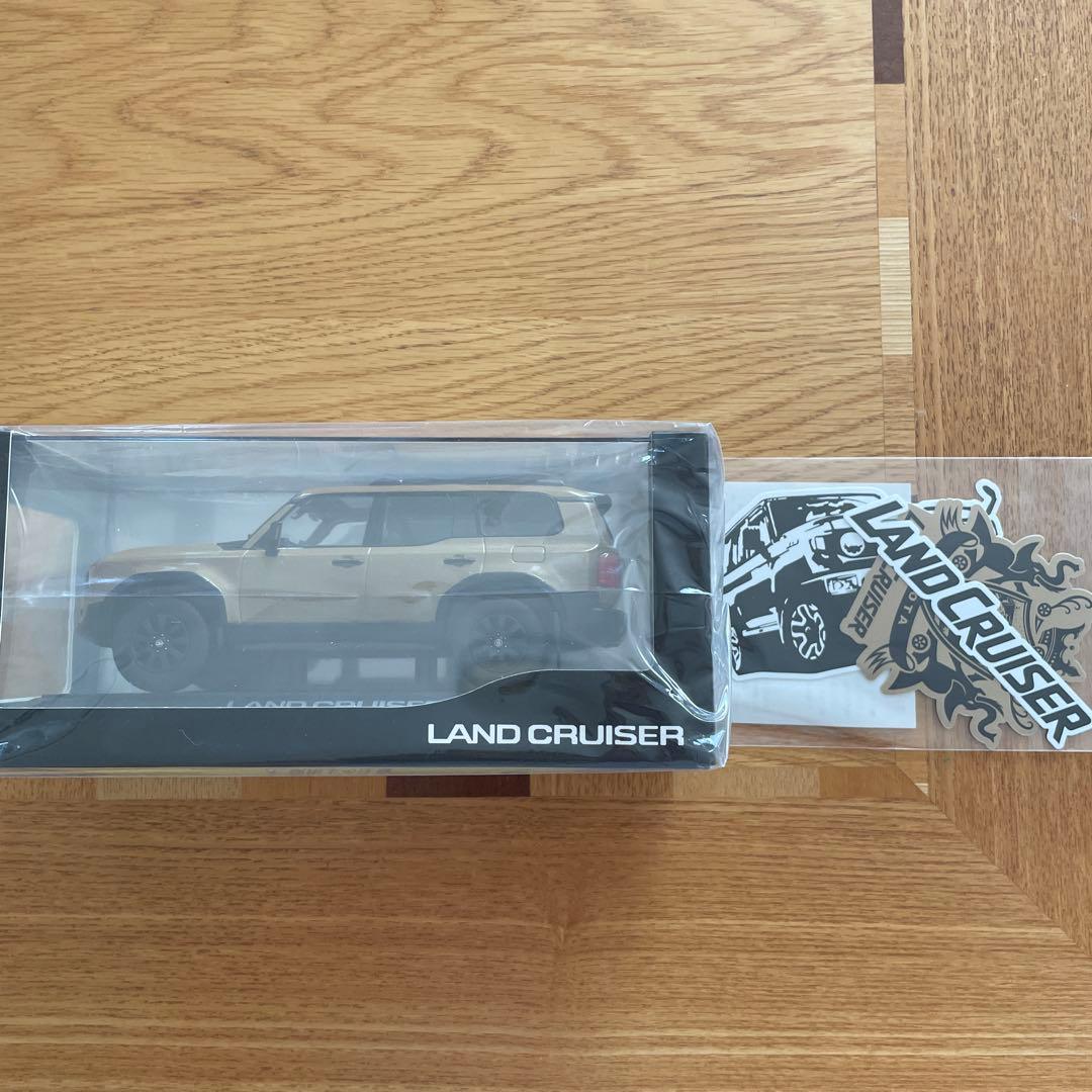 新型ランクル250 First Edition 丸目サンドカラー　ステッカー付き