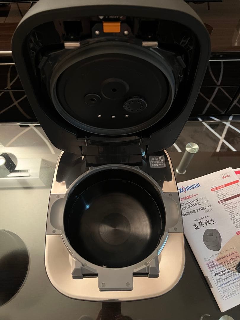 象印　炎舞炊き　炊飯器