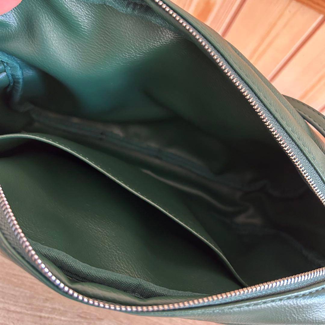 COMFY オリーブグリーン ショルダーバッグ 岩岡徹