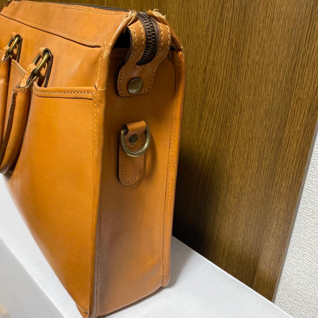 レザーバッグ マーストン ブリーフ ビジネス　TUSTING 茶色　キャメル