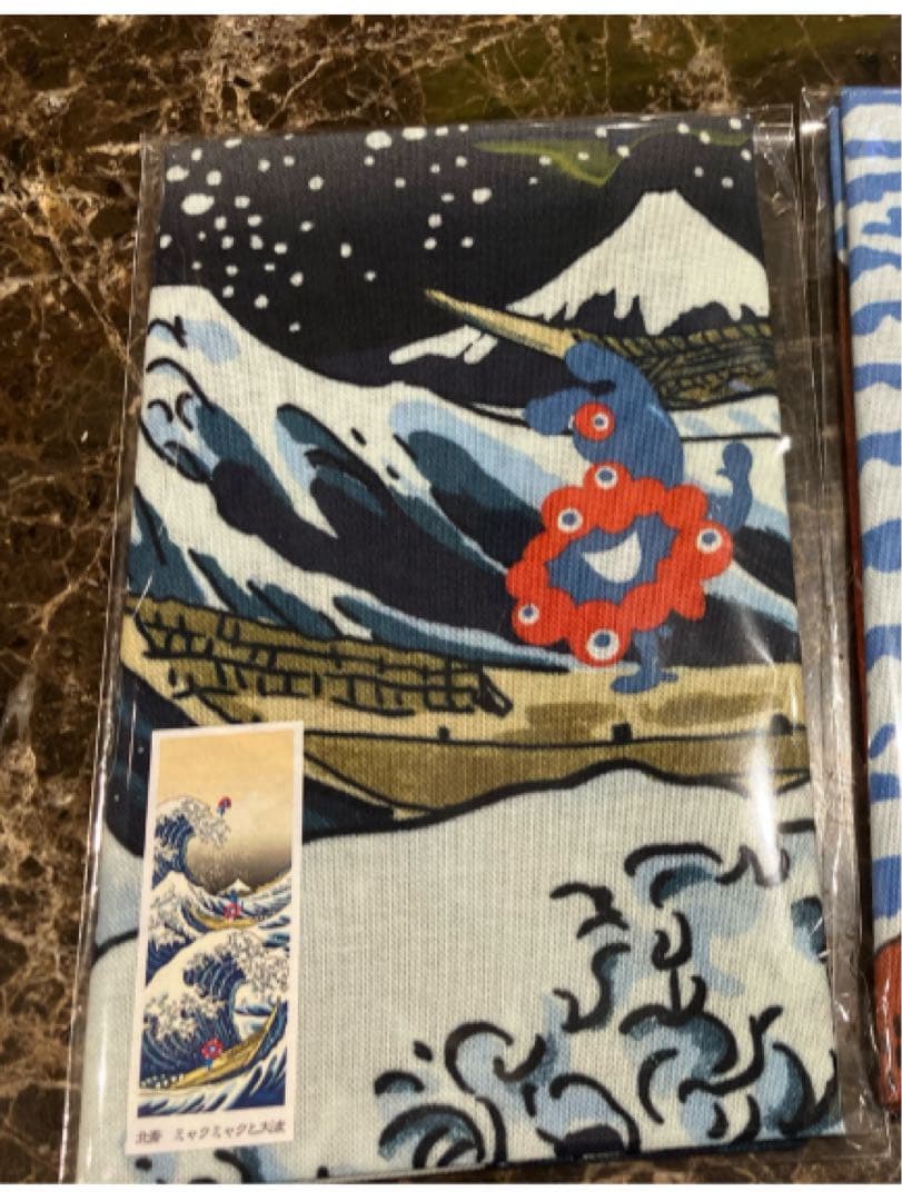 【激レア終売品】北斎×ミャクミャク 絵てぬぐい（波）