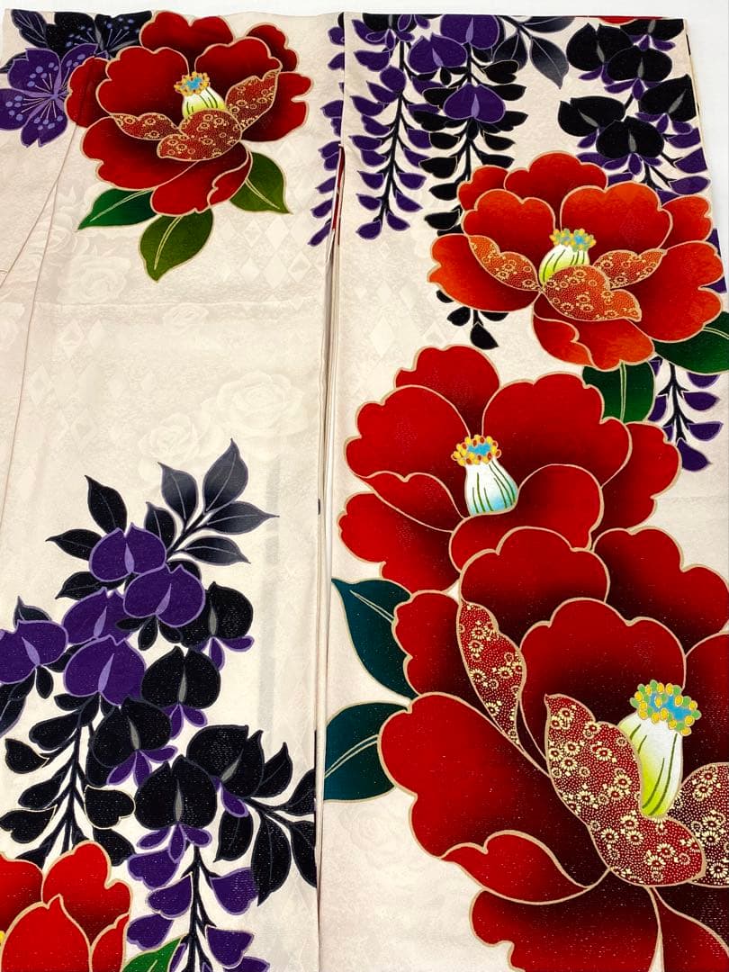 振袖 豪華 銀通し 刺繍 金彩 椿 大輪 身丈173cm パールトーン加工済