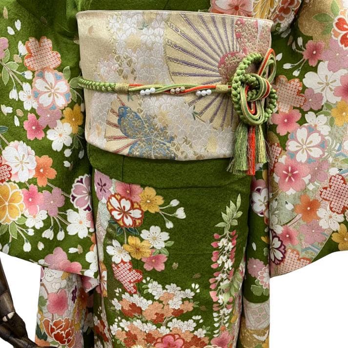 ≪早い者勝ち≫【美品】 振袖 正絹 古典柄 成人式 単品 抹茶色 S*19