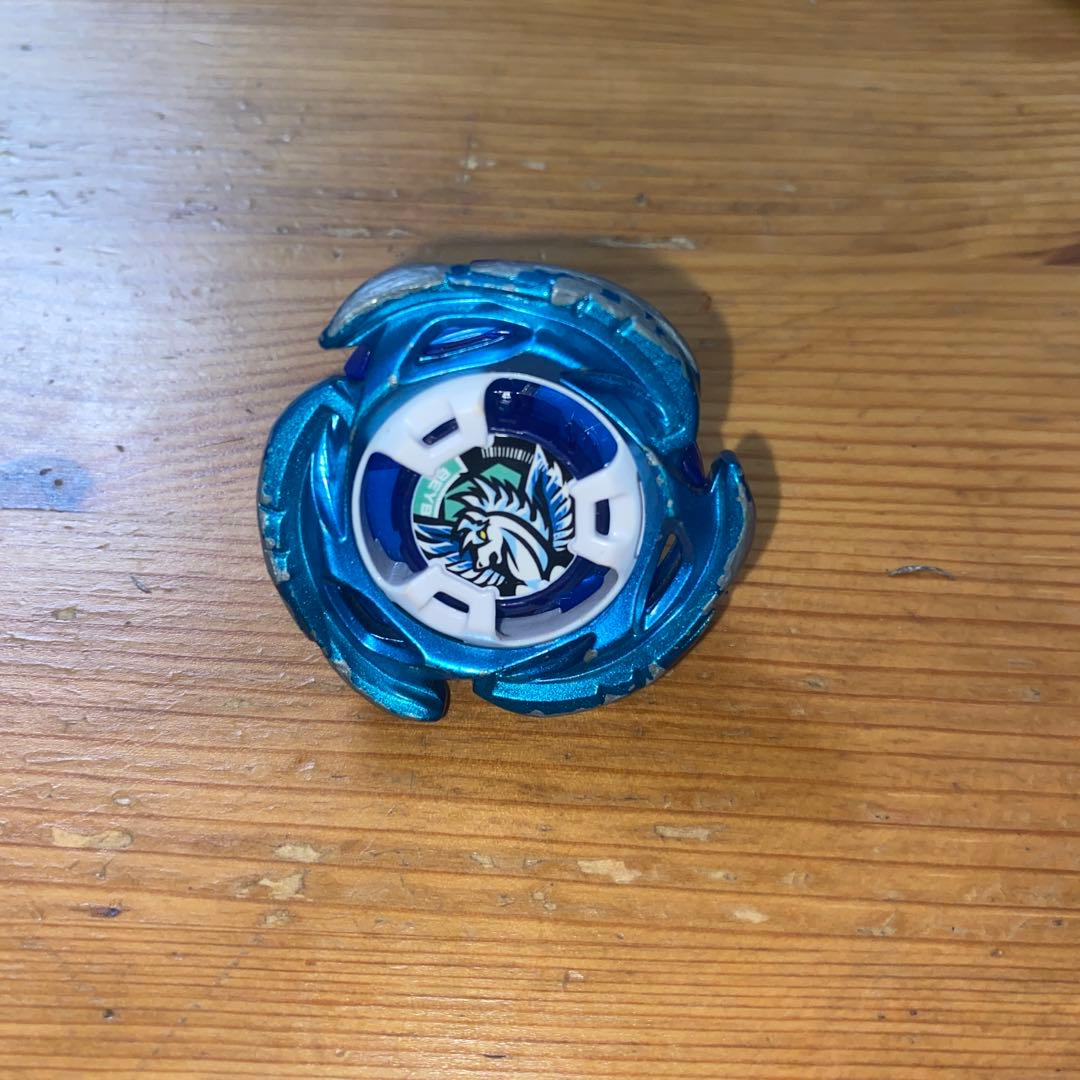 【最安値】ベイブレードX エアロペガサス3-70A レア