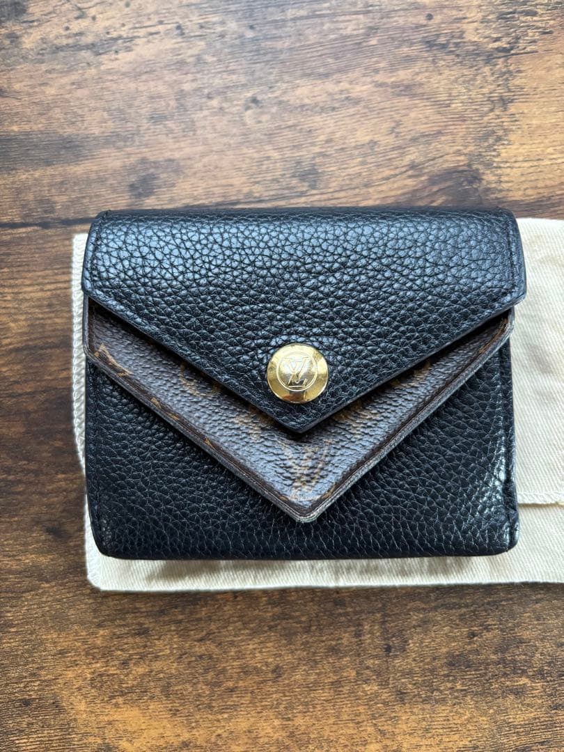 ルイヴィトン　モノグラム　ポルトフォイユドゥブルVコンパクトブラック