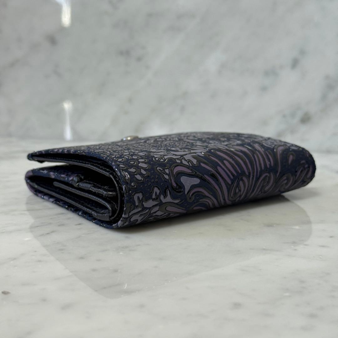 新品 未使用 印傳インデンヤ フロニティ 二つ折り財布 花柄 紫 パープル