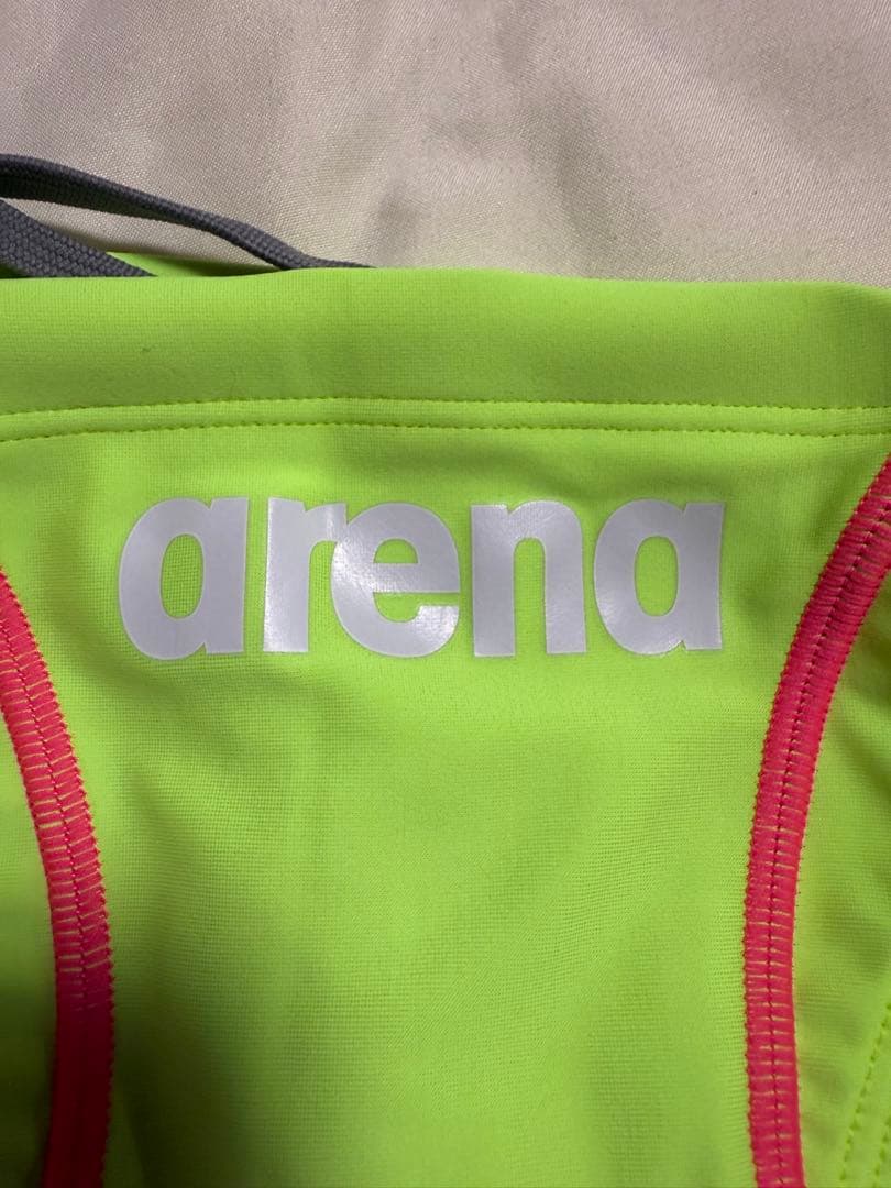 arena 蛍光イエロー スイムトランクス